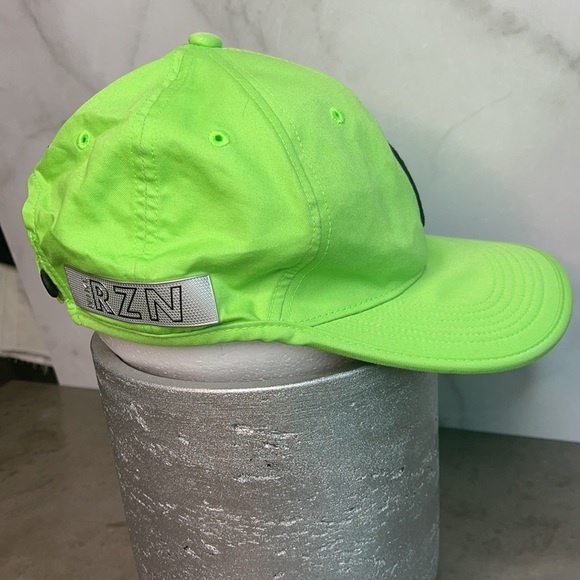 Nike Accessories | Nike Golf Tiger Woods Drifit Hat Neon Green | Poshmark